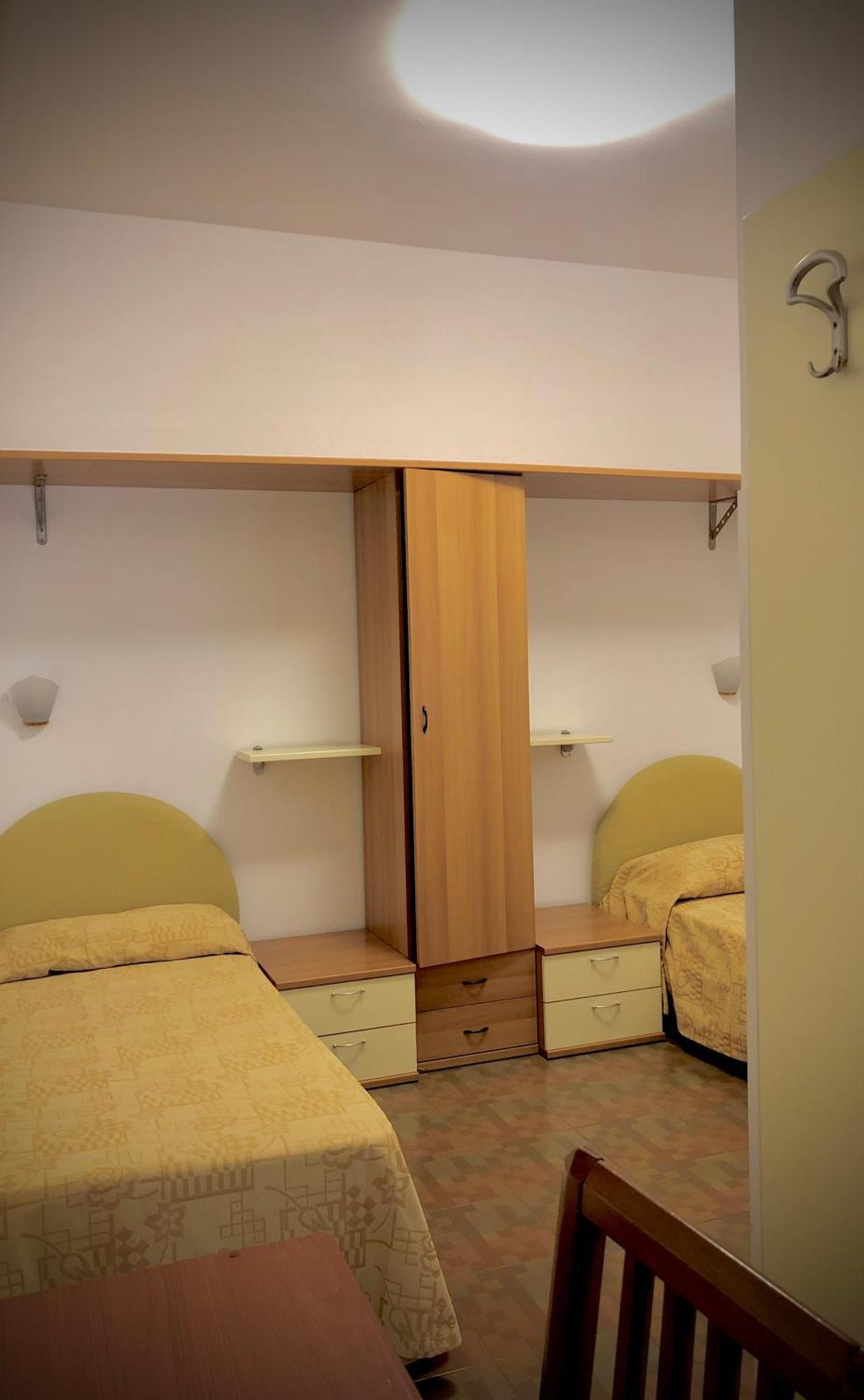 Hotel La Parigina Lignano Sabbiadoro Bagian luar foto